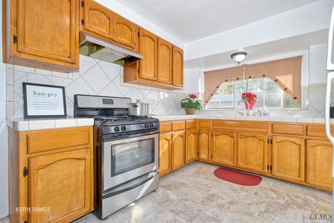 901 D St, Wasco, CA 93280 photo 11