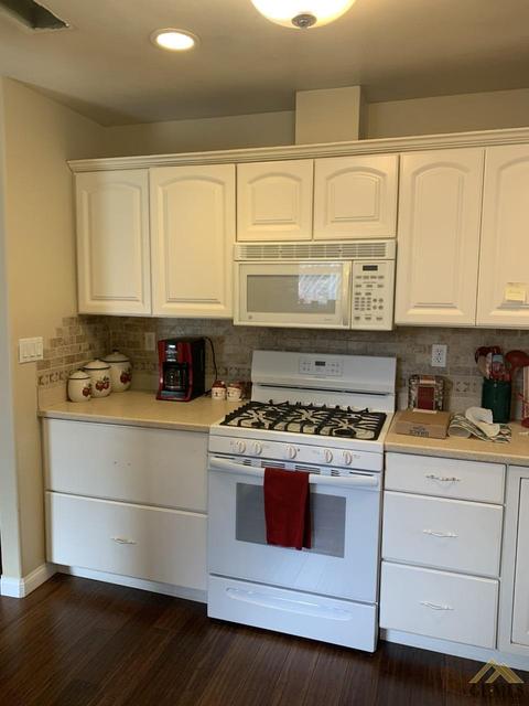 22134 Old Town Rd, Tehachapi, CA 93561 photo 13