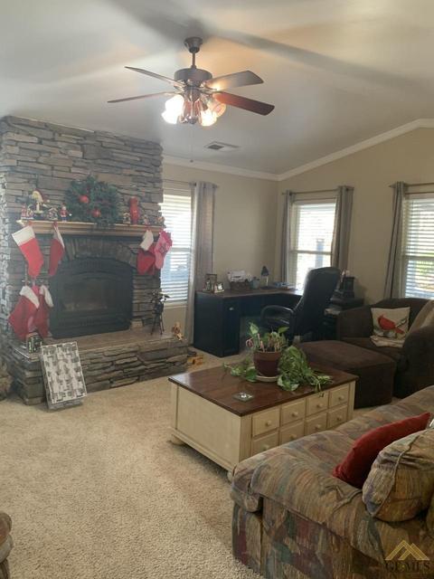 22134 Old Town Rd, Tehachapi, CA 93561 photo 8