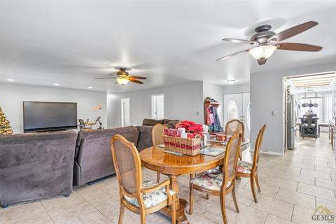 29921 Jamaica Dunes Dr, Tehachapi, CA 93561 photo 11