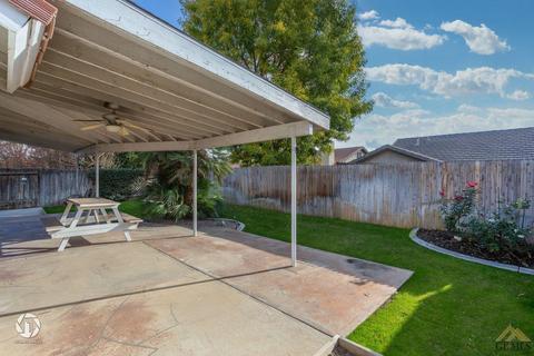 8409 Winlock St, Bakersfield, CA 93312 photo 21