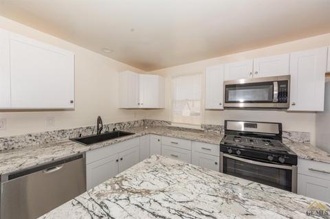 420 D St, Taft, CA 93268 photo 10