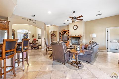 27641 Hialeah, Tehachapi, CA 93561 photo 9