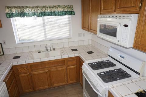 27851 Hialeah Dr, Tehachapi, CA 93561 photo 17