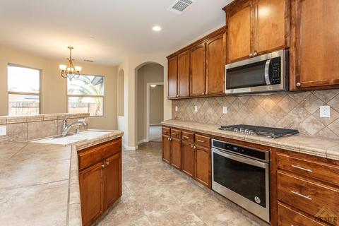 790 Pine Cone St, Shafter, CA 93263 photo 17