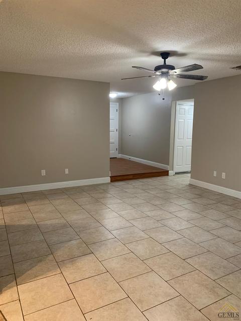 413 Sierra St, Taft, CA 93268 photo 6