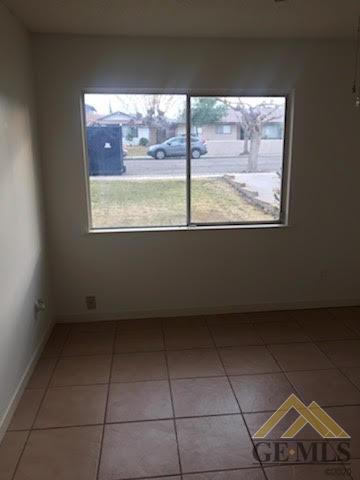 418 Stokes Ln, Taft, CA 93268 photo 18
