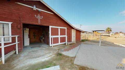 172 E Whitelane, Bakersfield, CA 93307 photo 9