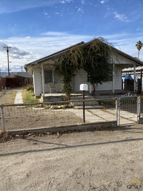 601 Fillmore St, Taft, CA 93268 photo 1