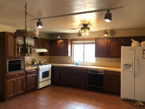 4328 Milo Ave, Bakersfield, CA 93313 photo 6