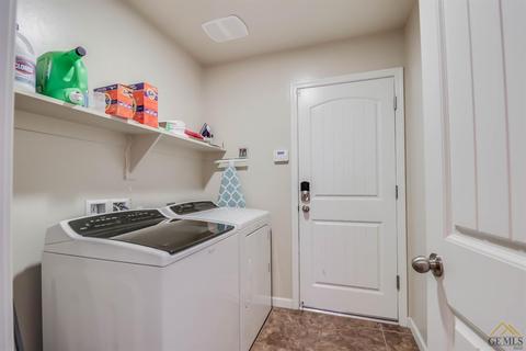 5815 Samuelson St, Bakersfield, CA 93313 photo 31