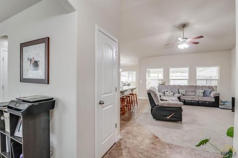 5815 Samuelson St, Bakersfield, CA 93313 photo 16