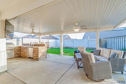 5815 Samuelson St, Bakersfield, CA 93313 photo 11
