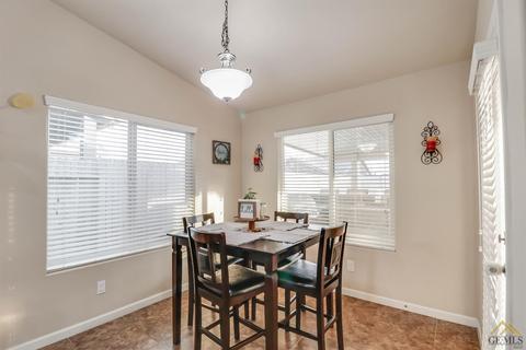 5815 Samuelson St, Bakersfield, CA 93313 photo 24