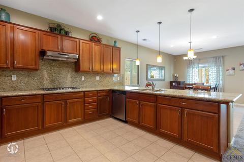 6812 Rangeview Dr, Bakersfield, CA 93312 photo 14