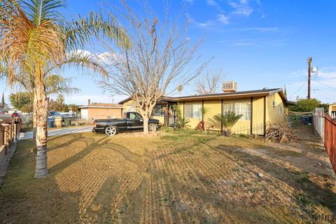 8904 Jeffry Ave, Lamont, CA 93241 photo 16