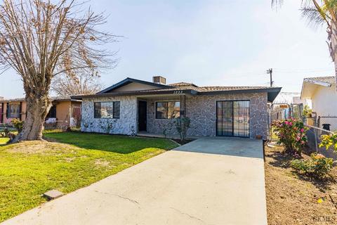 1233 13th St, Wasco, CA 93280 photo 3