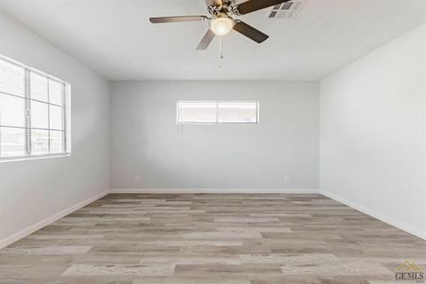 1233 13th St, Wasco, CA 93280 photo 7