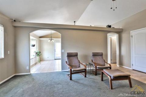 18100 Tejon Dr, Tehachapi, CA 93561 photo 10