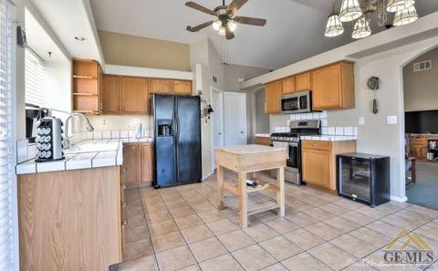 18100 Tejon Dr, Tehachapi, CA 93561 photo 14