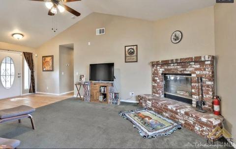 18100 Tejon Dr, Tehachapi, CA 93561 photo 7