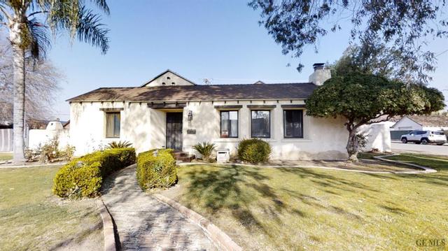 30 Flower St Bakersfield Ca 93305 22 Photos Mls 202100611 Movoto