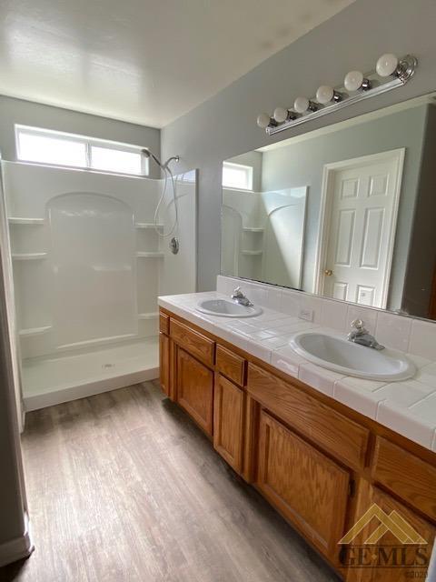 814 Mallory Ct, Taft, CA 93268 photo 16