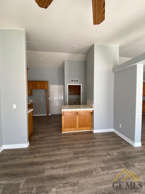 814 Mallory Ct, Taft, CA 93268 photo 8