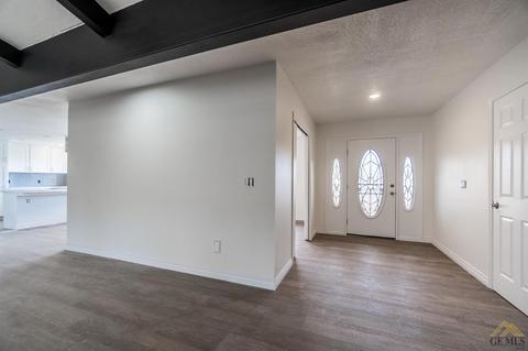 30300 Horsethief Dr, Tehachapi, CA 93561 photo 4