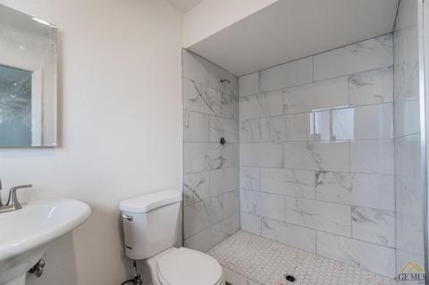 30300 Horsethief Dr, Tehachapi, CA 93561 photo 3