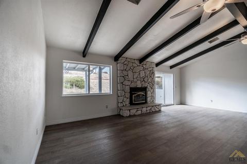 30300 Horsethief Dr, Tehachapi, CA 93561 photo 5