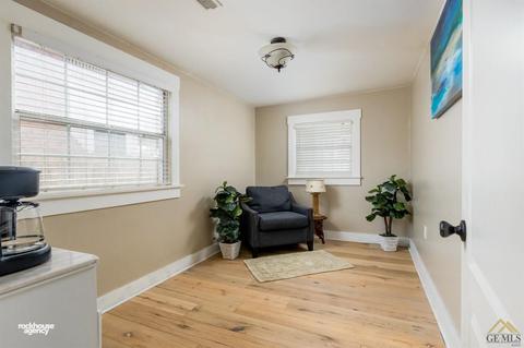 600 Lincoln St, Bakersfield, CA 93305 photo 8