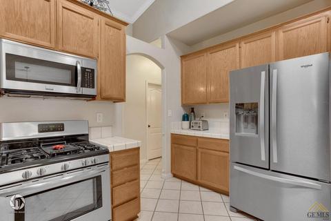 6911 Eagle Cap St, Bakersfield, CA 93313 photo 21