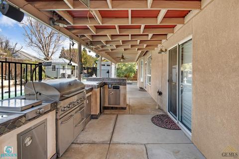 9806 Commodore Dr, Bakersfield, CA 93312 photo 26
