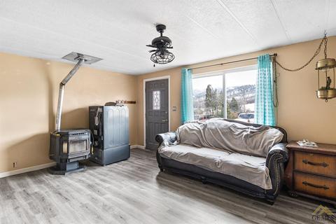 21923 Highline Rd, Tehachapi, CA 93561 photo 10