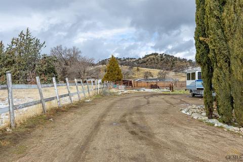 21923 Highline Rd, Tehachapi, CA 93561 photo 6