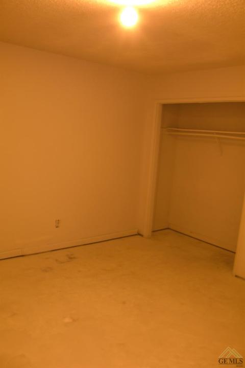 522 E 4th St, Bakersfield, CA 93307 photo 10