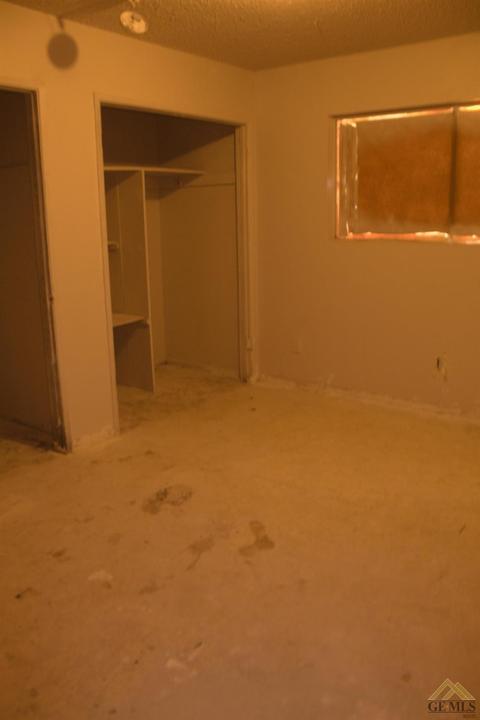 522 E 4th St, Bakersfield, CA 93307 photo 6