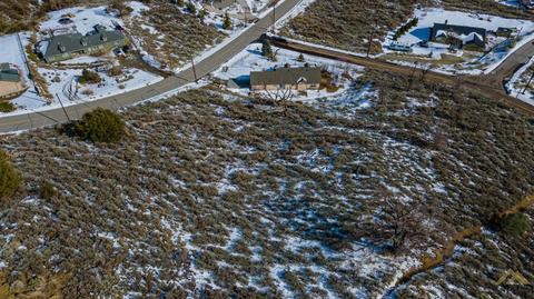 25171 Jacaranda Dr, Tehachapi, CA 93561 photo 1