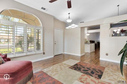 5110 Kickapoo Ct, Bakersfield, CA 93312 photo 7
