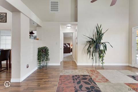 5110 Kickapoo Ct, Bakersfield, CA 93312 photo 5