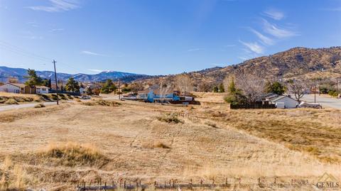22433 Mccarthy Dr, Tehachapi, CA 93561 photo 5