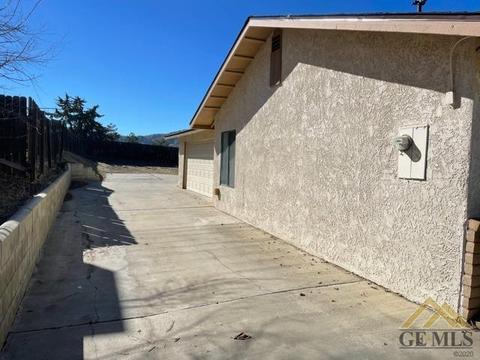 22251 Briarwood, Tehachapi, CA 93561 photo 4