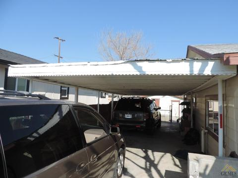 208 E St, Taft, CA 93268 photo 5