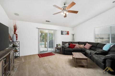 12213 Ruby River Dr, Bakersfield, CA 93312 photo 5