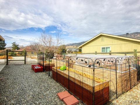 29354 Fawn Way, Tehachapi, CA 93561 photo 32