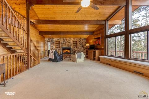 29141 Surrey Way, Tehachapi, CA 93561 photo 9