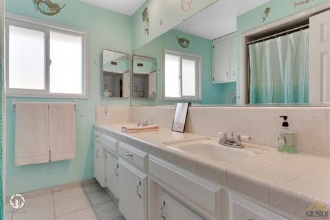 3201 Pendleton, Bakersfield, CA 93309 photo 19