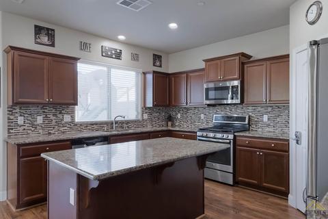 9509 Tonset St, Bakersfield, CA 93313 photo 15