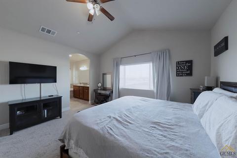 9509 Tonset St, Bakersfield, CA 93313 photo 25